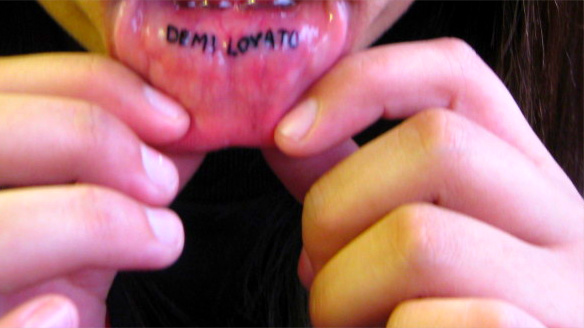 Demi Lovato Lip Tattoo Blog